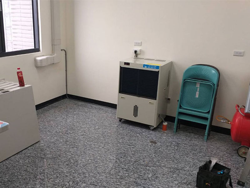 Máy hút ẩm công nghiệp Nakatomi DM-30 - Hàng chính hãng