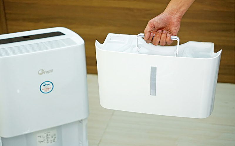 Máy hút ẩm gia dụng và công nghiệp FujiE HM-650EC - Hàng chính hãng
