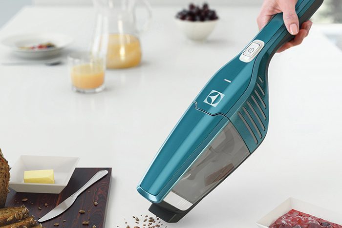 Máy hút bụi Electrolux ZB3103