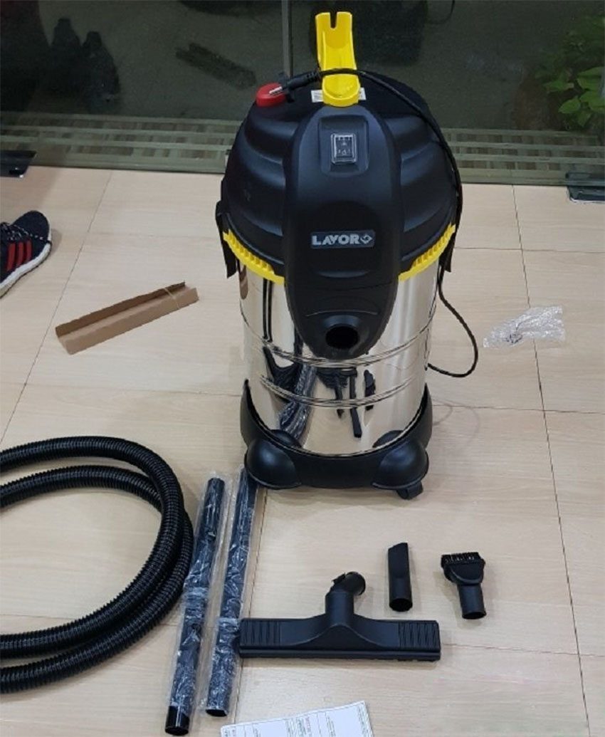Máy hút bụi công nghiệp Lavor LVC 30 XS - Hàng chính hãng