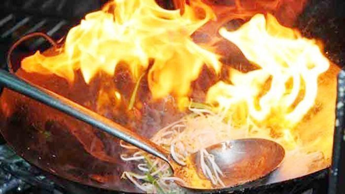 Máy hút khói khử mùi Dandy Geleto 70 - Hàng chính hãng