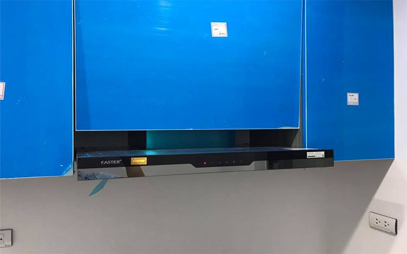 Máy hút khói khử mùi Faster QuatroLux70 - Hàng chính hãng