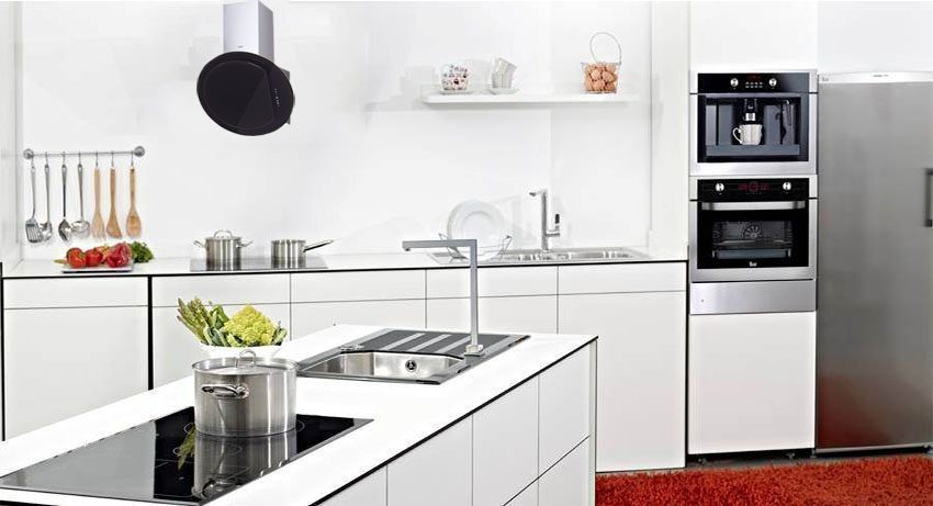 Máy hút mùi áp tường Cata PLANET 600XGBK - Hàng chính hãng