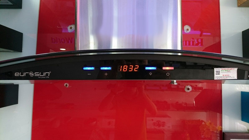 Máy hút mùi tum kính Eurosun EH-70K11E - Hàng chính hãng