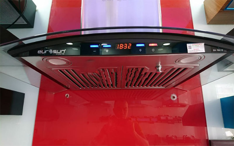 Máy hút mùi tum kính Eurosun EH-70K11E - Hàng chính hãng