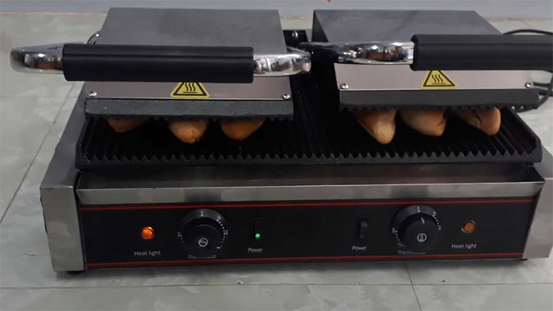 Máy kẹp bánh mỳ công nghiệp Bennix EG-813 - Hàng chính hãng