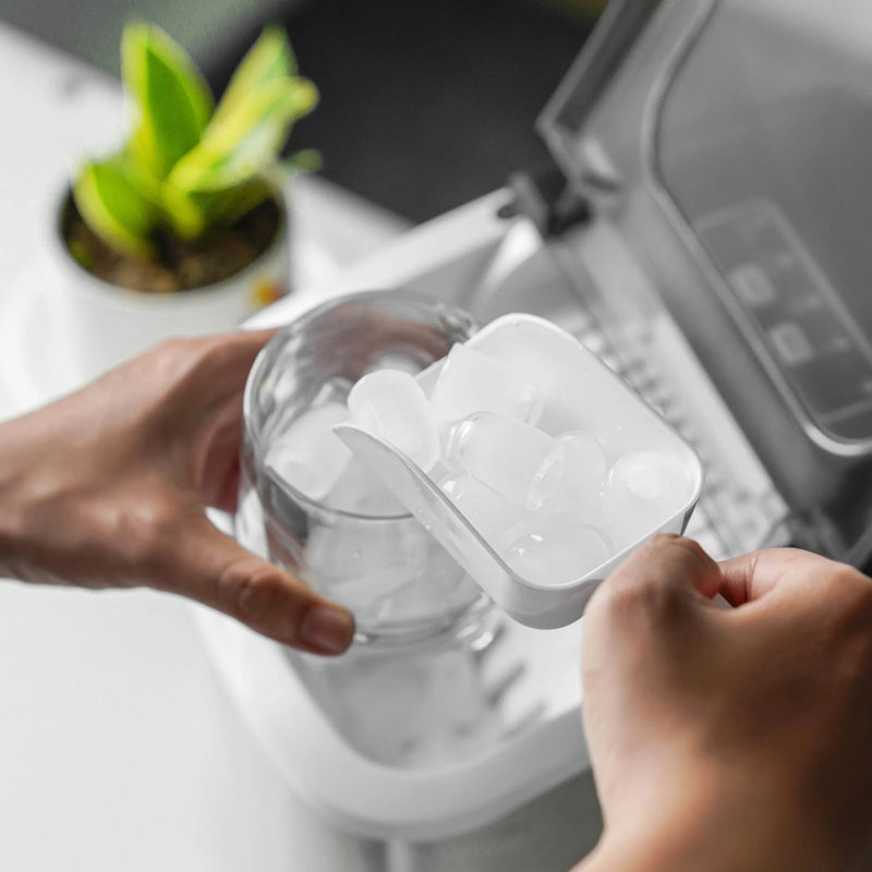 Máy làm đá mini Cobi CB-12H - Hàng chính hãng