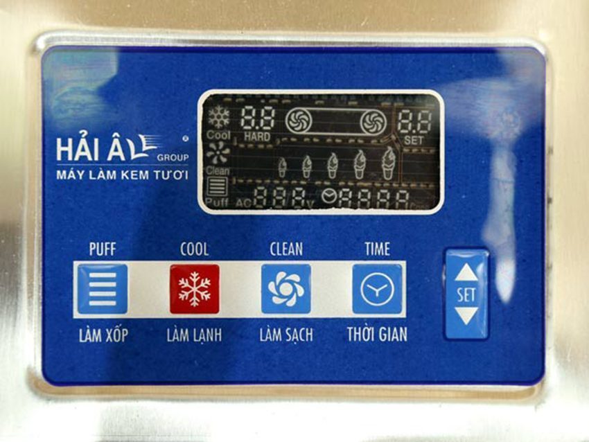 Bảng điều khiển của máy làm kem tươi Hải Âu HAK 525