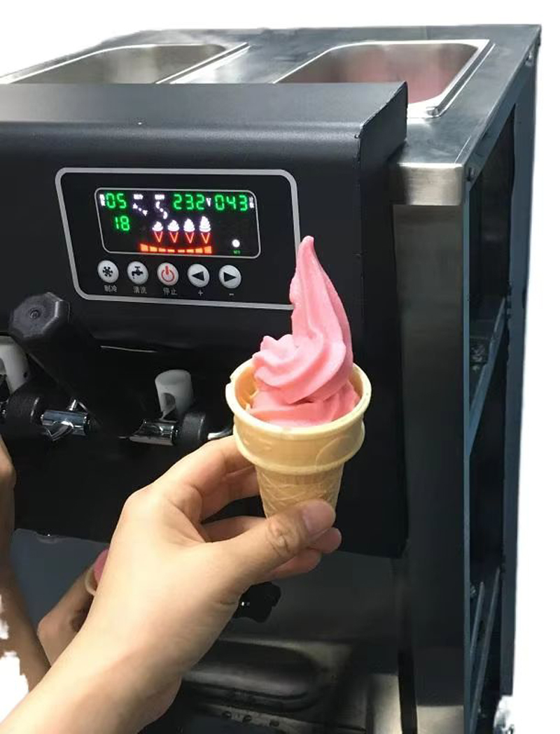 Máy làm kem tươi 3 vòi Yinshuo BQC-2200 - Hàng chính hãng