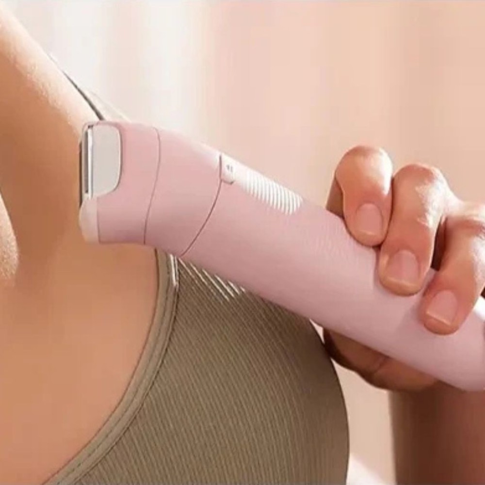 Máy làm sạch lông cho nữ Philips BRL128/10 - Hàng chính hãng