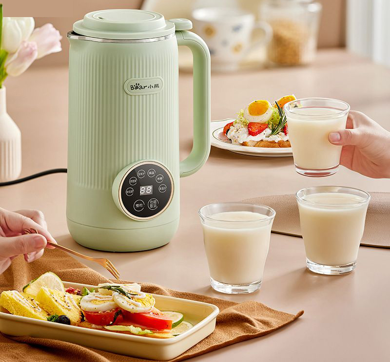 Máy làm sữa hạt mini Bear DJJ-D06U5 - Hàng chính hãng