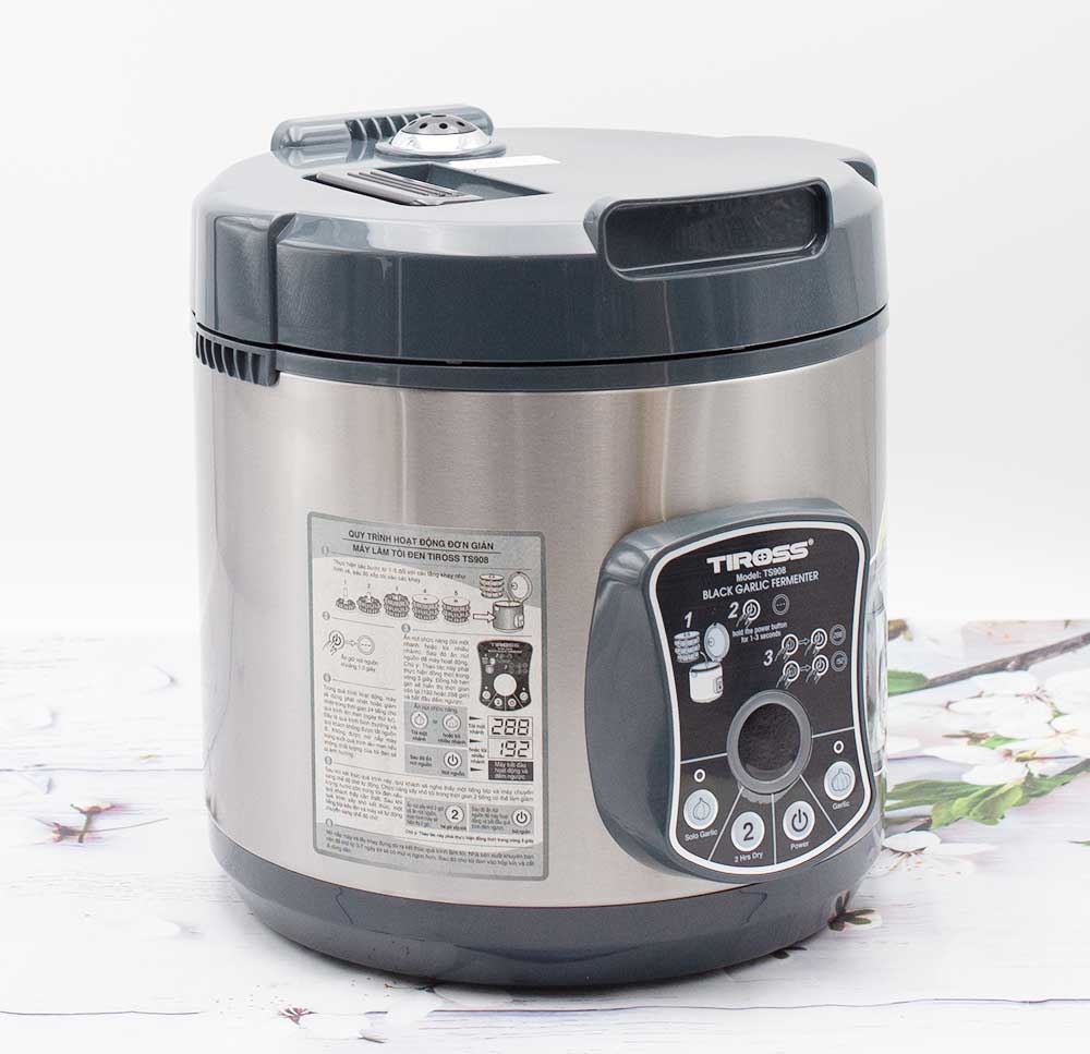 Máy làm tỏi đen Tiross TS908 có 2 màu đỏ và bạc dễ dàng lựa chọn