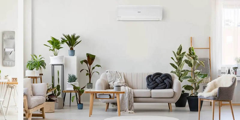 Máy lạnh Aqua Inverter 1 HP AQA-RUV10RB2 - Hàng chính hãng