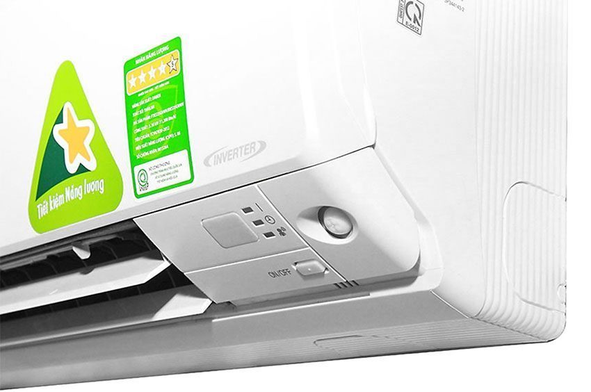 Bảng điều khiển của Máy lạnh inverter Daikin FTKS71GVMV
