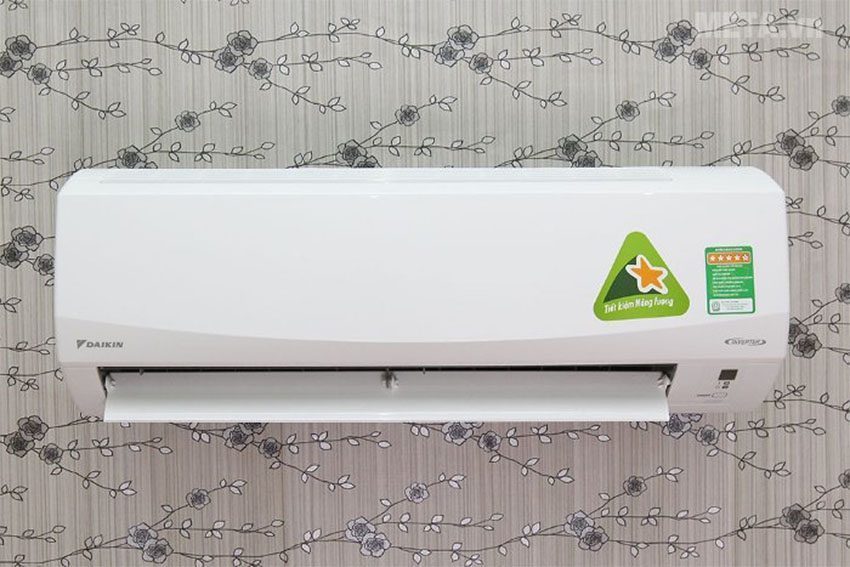 Máy lạnh inverter Daikin FTKV50NVMV - Hàng chính hãng
