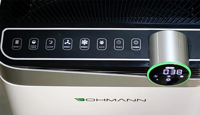 Bảng điều khiển của máy lọc không khí Bohmann B4.02