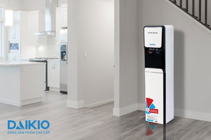 Không gian để của máy loc nước Daikio DKW-00009C 