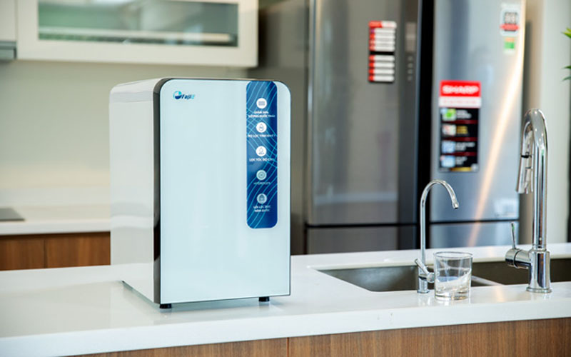 Máy lọc nước RO FujiE RO-9000W/B - Hàng chính hãng