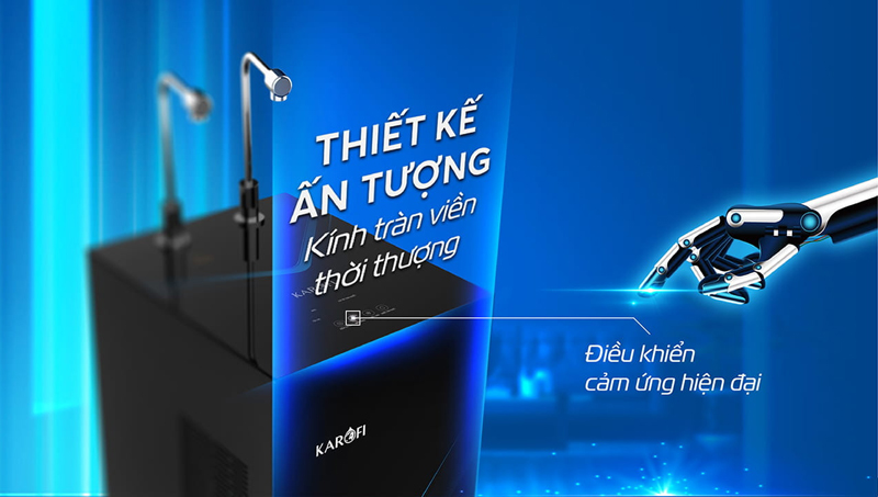 Thiết kế tinh tế, sang trọng, tủ kính tràn viền ấn tượng