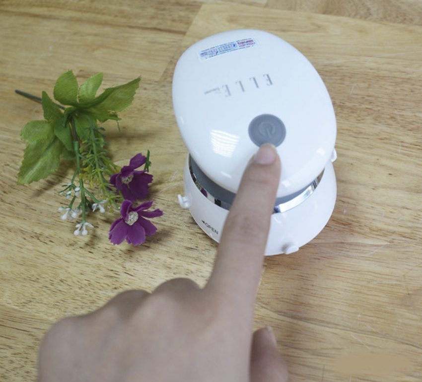 Công tắc của máy massage mini Spa Beurer MGE20