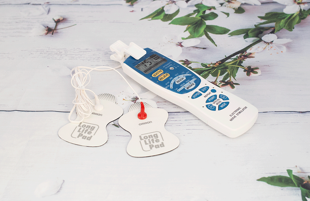 Máy massage xung điện Omron HVF128