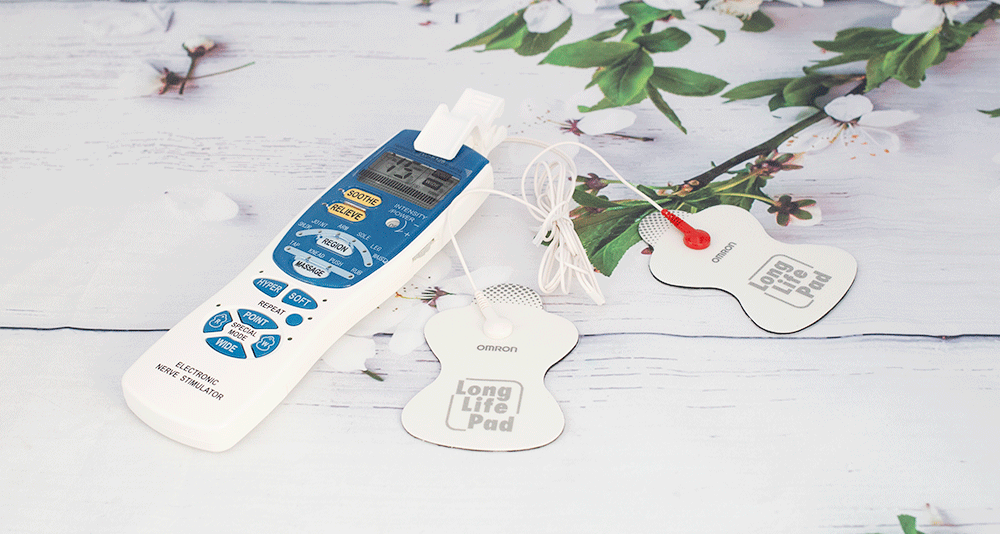 Máy massage xung điện Omron HVF128