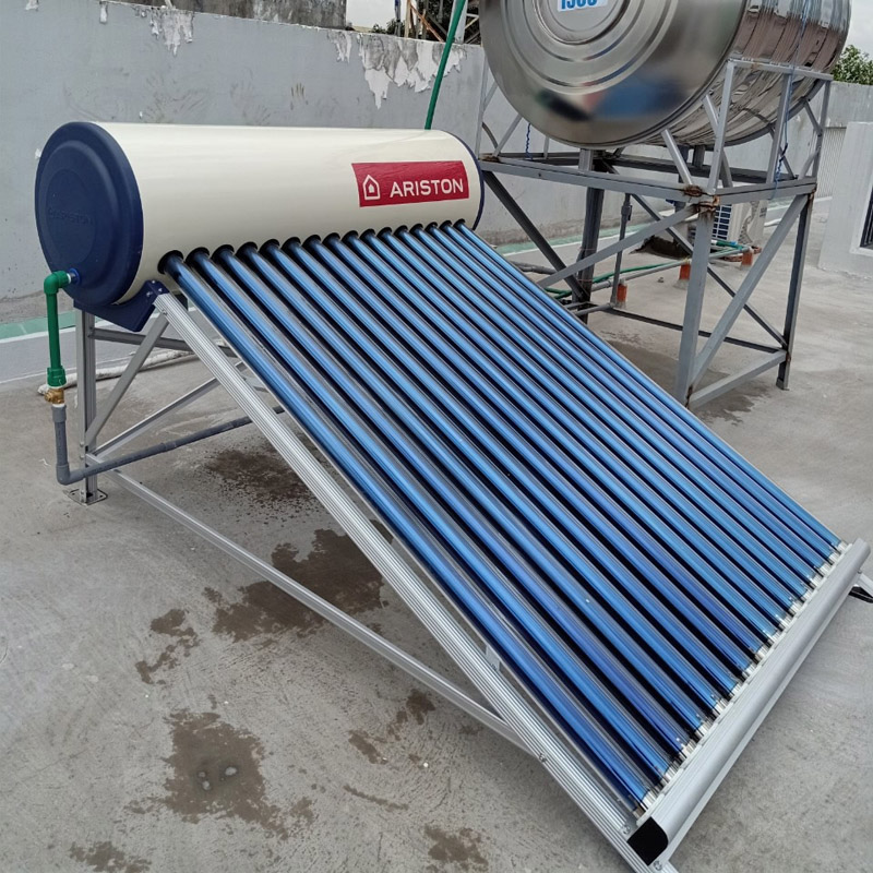 Máy nước nóng năng lượng mặt trời Ariston ECO2 1828 25 TNSS - Hàng chính hãng