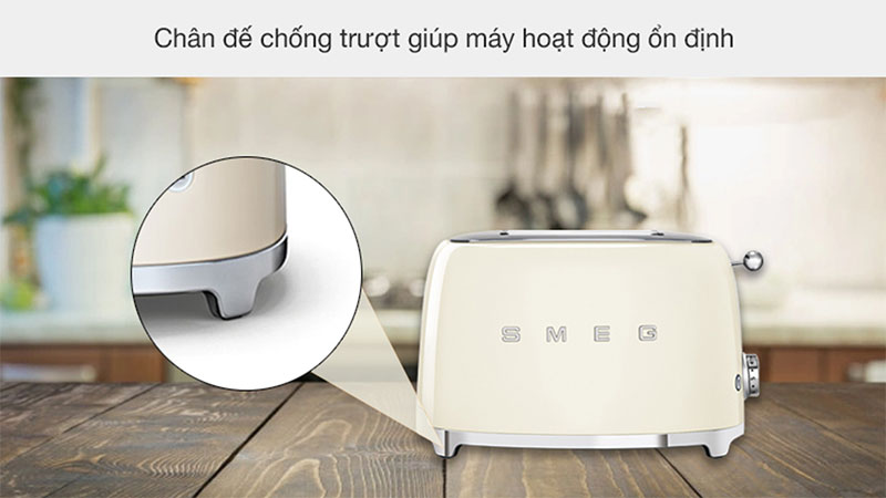 Máy nướng bánh mì Smeg TSF01 - Hàng chính hãng