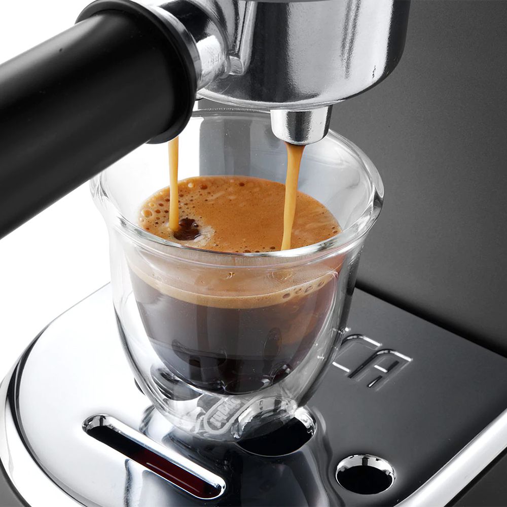 Máy pha cà phê Delonghi EC685(BK/R/W) - Hàng chính hãng