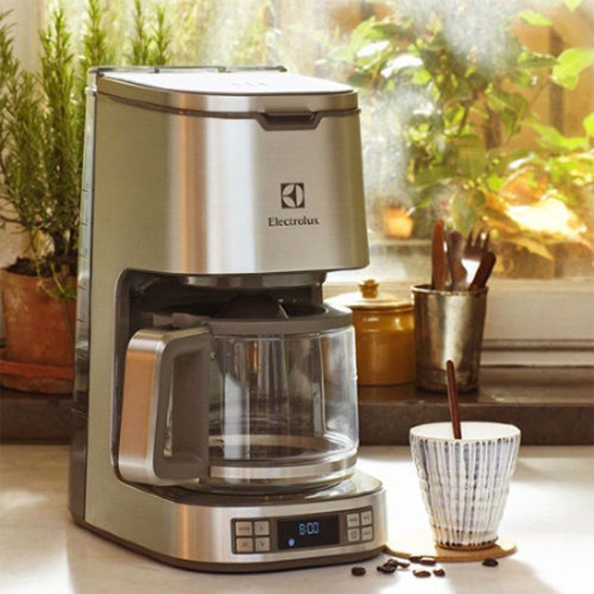 Máy pha cà phê Electrolux ECM7804S - Hàng chính hãng