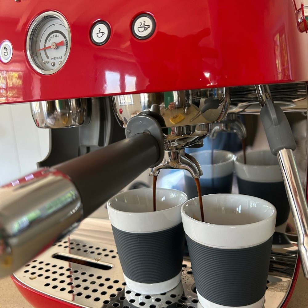 Máy pha cà phê espresso SMEG EGF03 - Hàng chính hãng