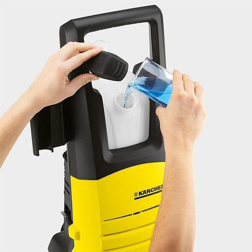 Máy phun rửa áp lực cao Karcher K 3450 với bình chứa hóa chất