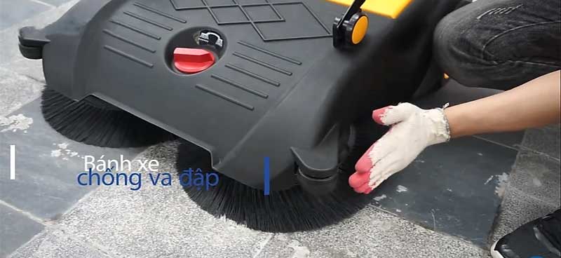 Xe quét rác đẩy tay Clepro CW800/02 - Hàng chính hãng