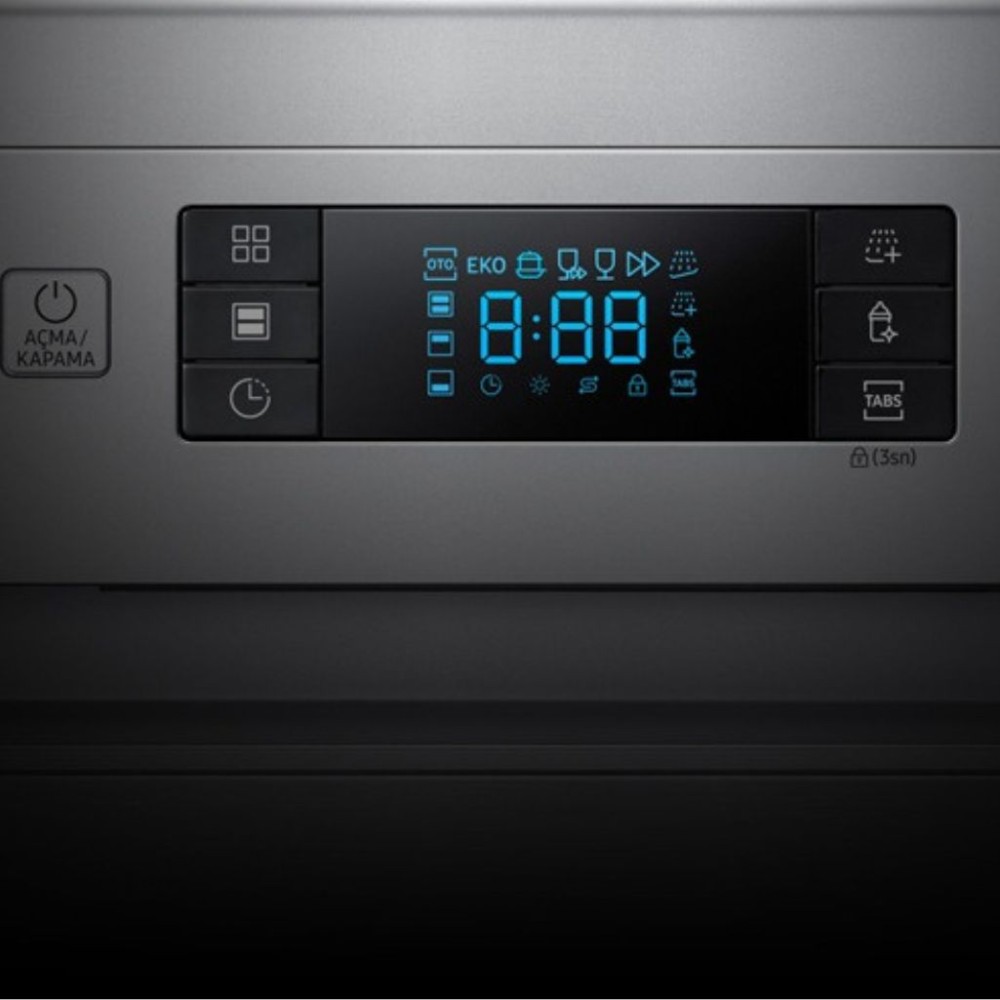 Bảng điều khiển trực quan, dễ thao tác với nhiều chương tình rửa khác nhau