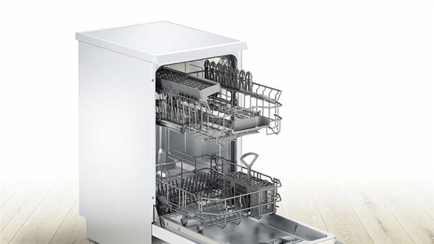Khoang của máy rửa bát Bosch SPS25CI03E