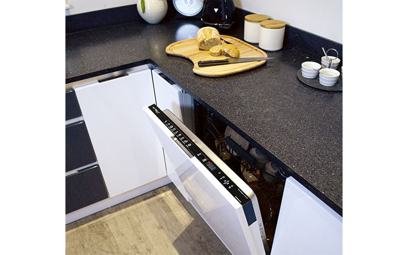 Thiết kế lắp âm sang trọng của Máy rửa bát Eurosun SMS80EU21BT