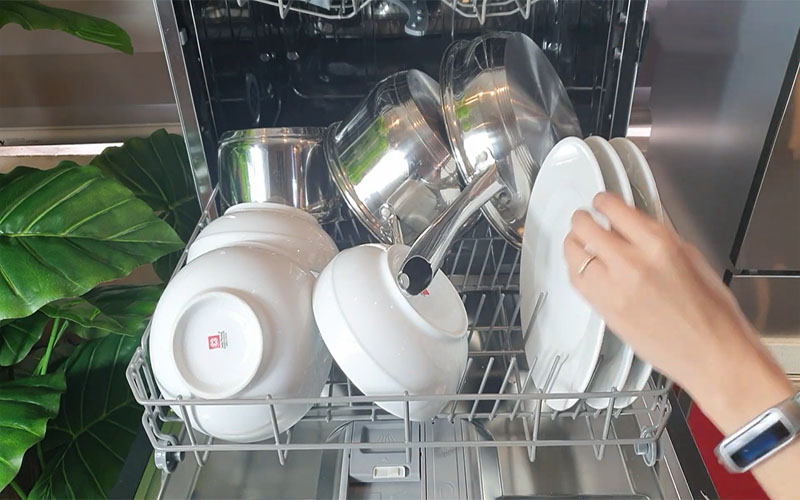 Máy rửa bát Texgio H595DT08B - Hàng chính hãng