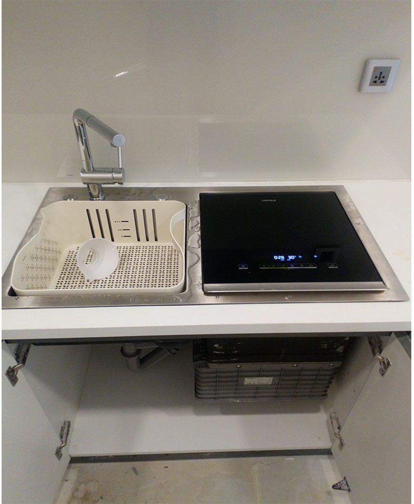 Bảng điều khiển của máy rửa bát kết hợp bồn rửa Hafele HDW-SD90A 539.20.530