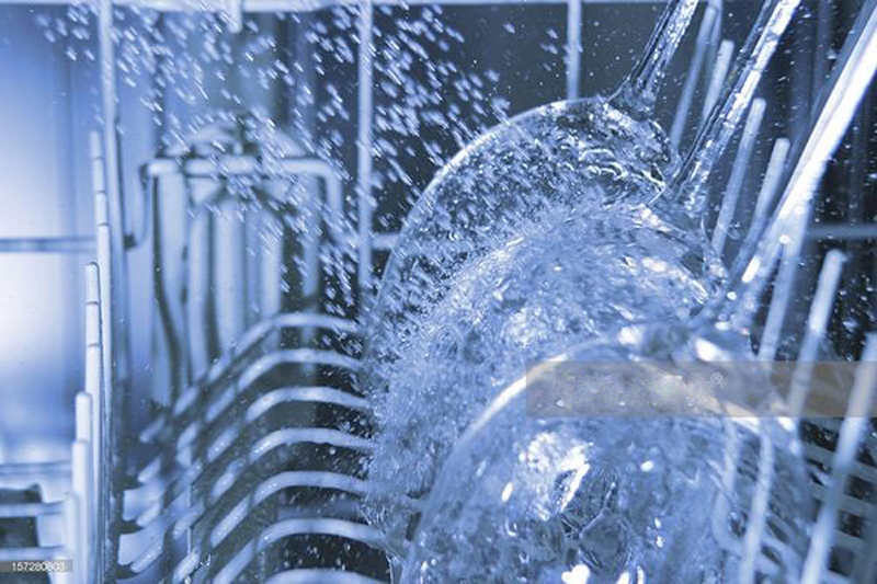  Máy có 7 chương trình rửa tiện lợi và 2 chức năng riêng biệt