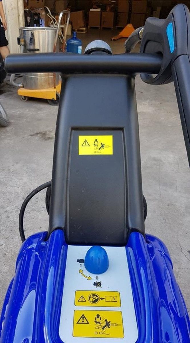 Máy xịt rửa xe cao áp Mazzoni KC4000 - Hàng chính hãng