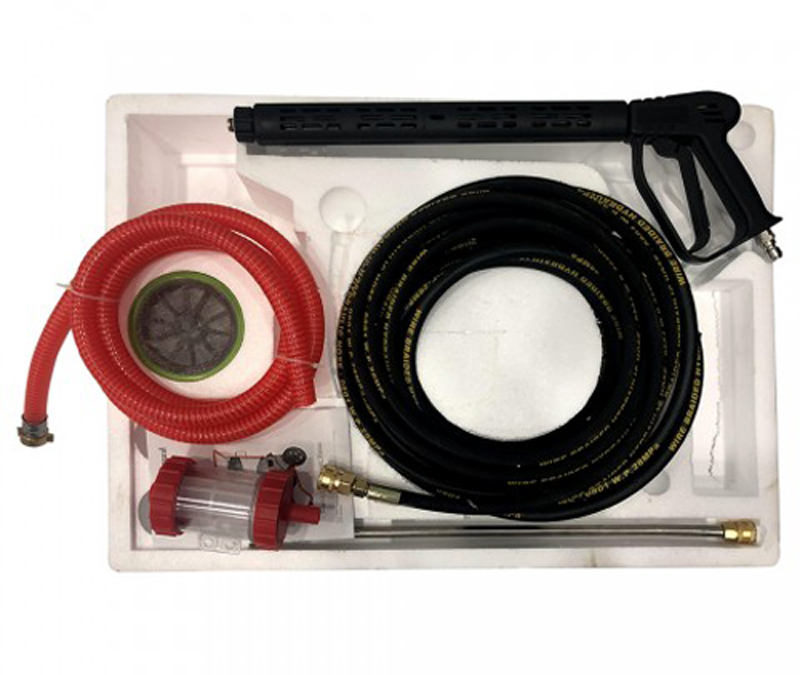 Máy rửa xe cao áp Univiet UV-2200 - Hàng chính hãng