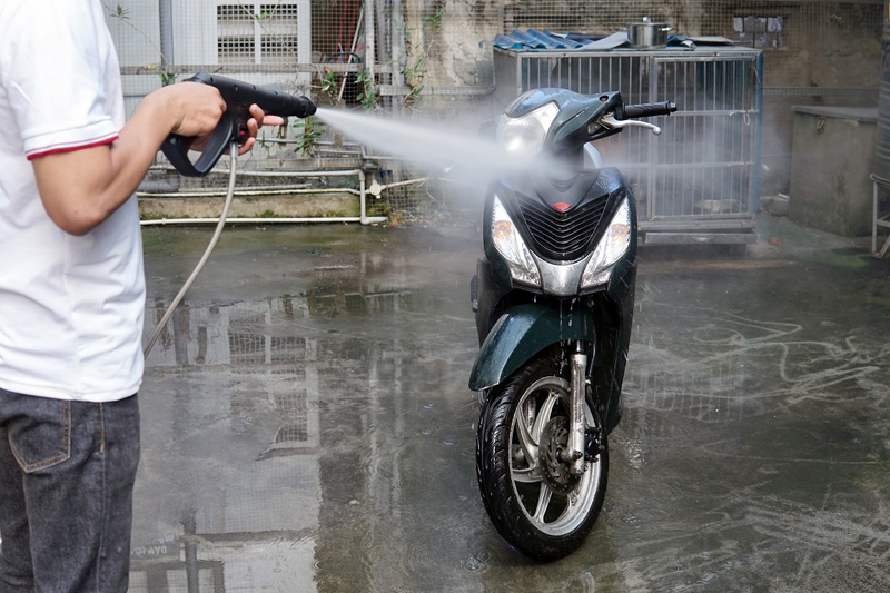 Máy rửa xe mô tơ cảm ứng từ Fujihome PWX5B - Hàng chính hãng