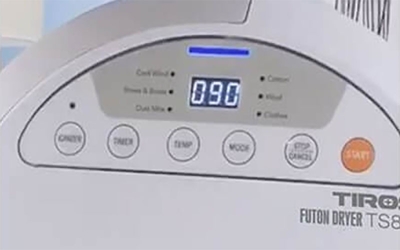 Bảng điều khiển của Máy sấy giày Tiross TS8830