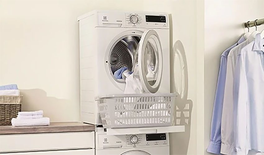 Máy sấy quần áo cửa trước Electrolux EDC704GEWA - Hàng chính hãng