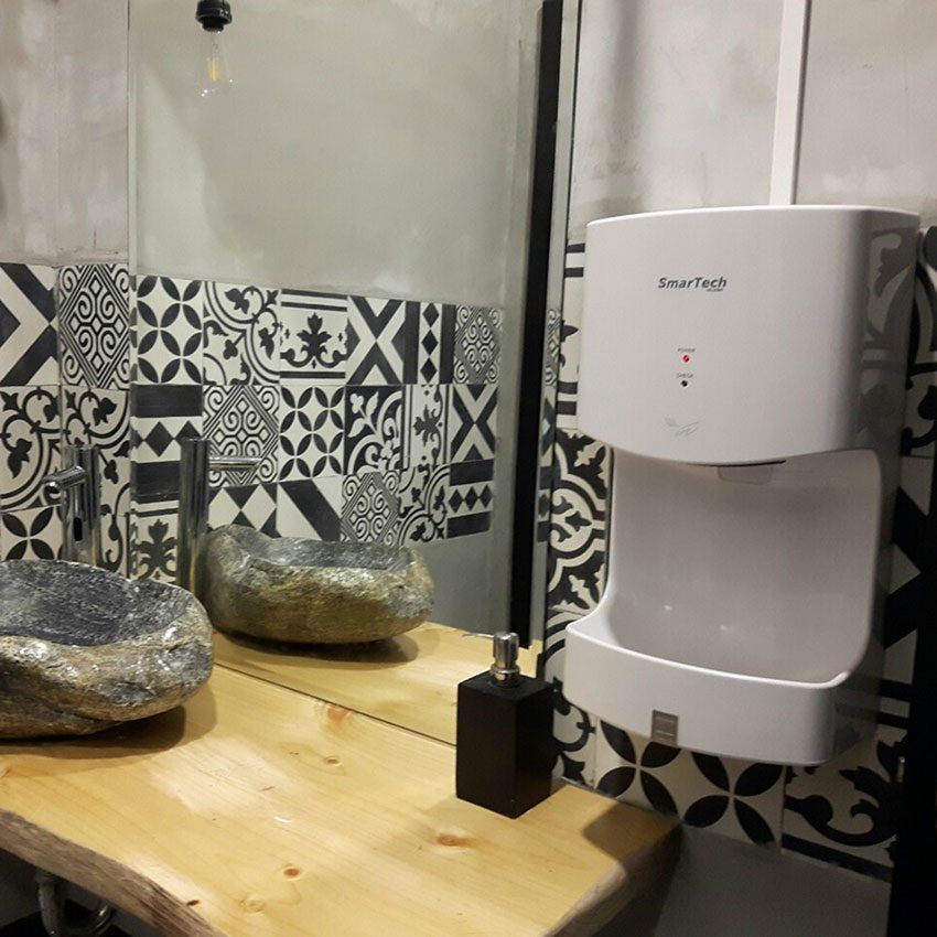 Máy sấy tay Smartech ST-2630TA - Hàng chính hãng