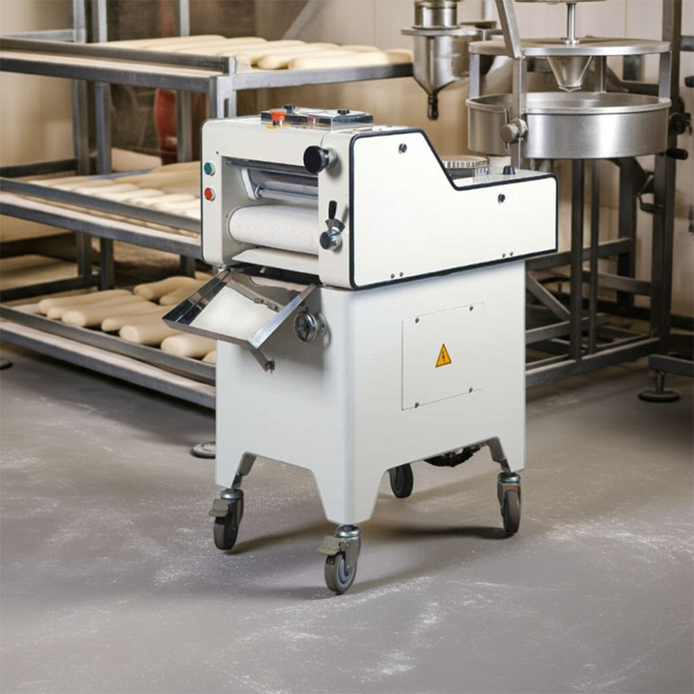 Máy se bột công nghiệp Homat HM-230J - Hàng chính hãng