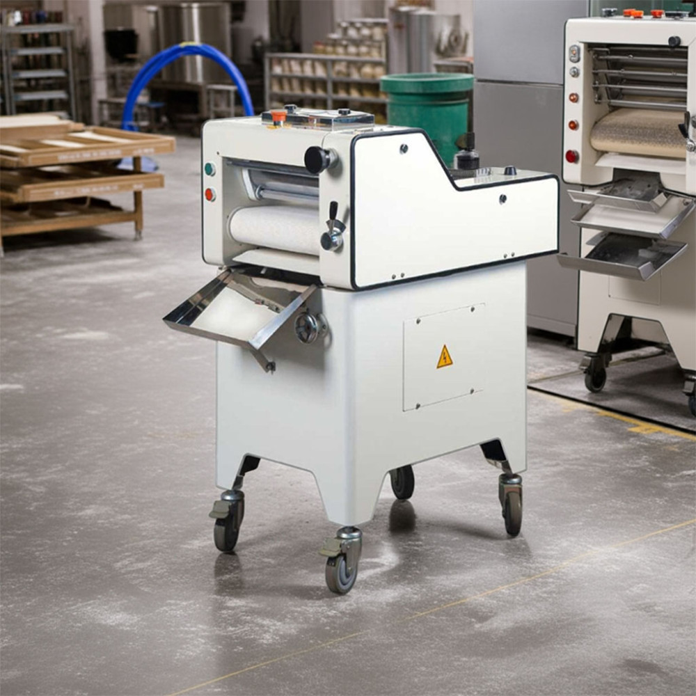 Máy se bột công nghiệp Homat HM-230J - Hàng chính hãng