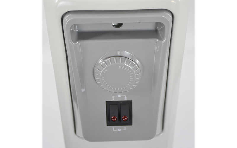 Máy sưởi dầu 15 thanh Tiross TS9219 - Hàng chính hãng