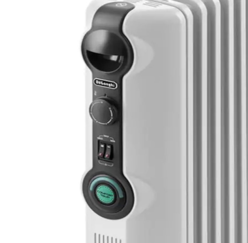 Bảng điều khiển của máy sưởi dầu DeLonghi RADIA S TRRS 1225C