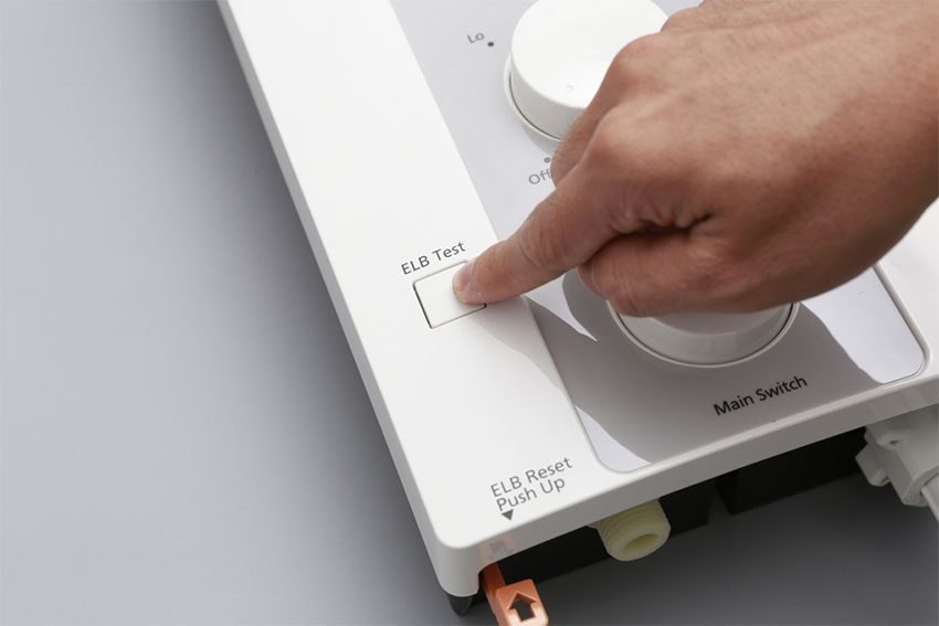 Nút test thử điện của máy tắm nước nóng trực tiếp Panasonic DH-4RL1VW